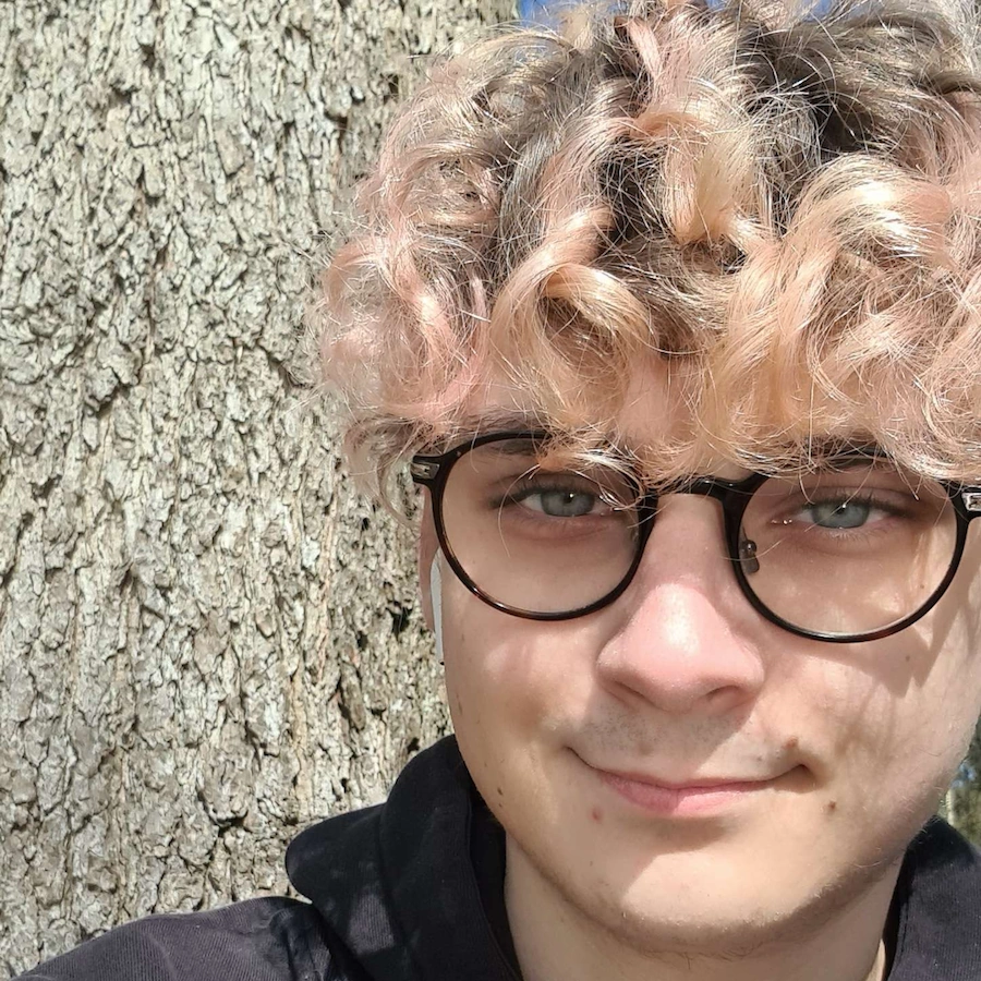 Porträt von David Roßkopf - Webdesigner und Informatiker
